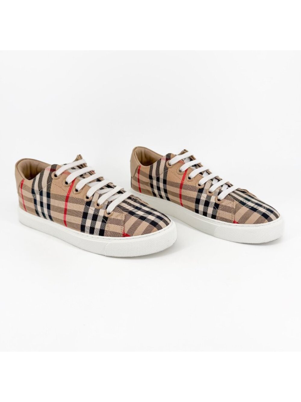 Burberry Albridge Archive Check Sneakers Beige Canvas Size 37.5 US 7.5 Women’s